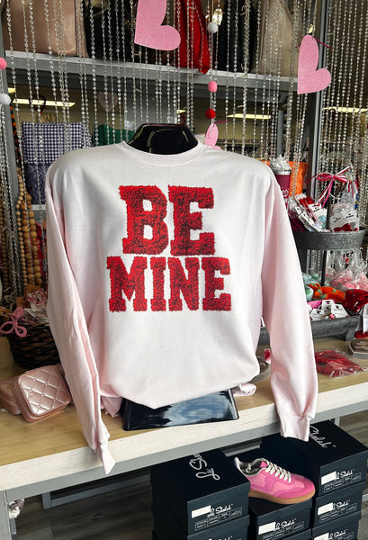 "Be Mine" Yarn Print Sweatshirt