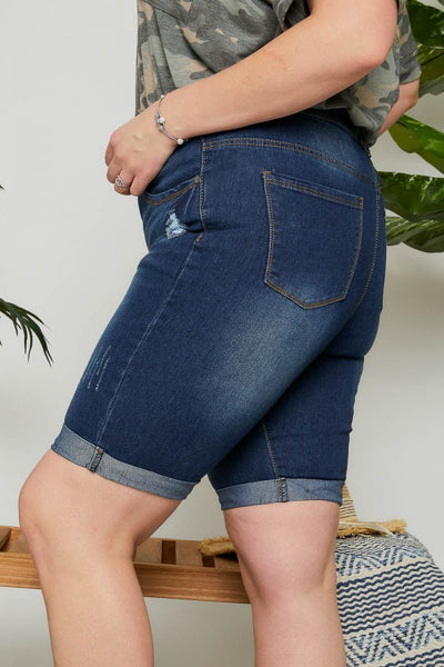 "Curvy Island" Bermuda Shorts