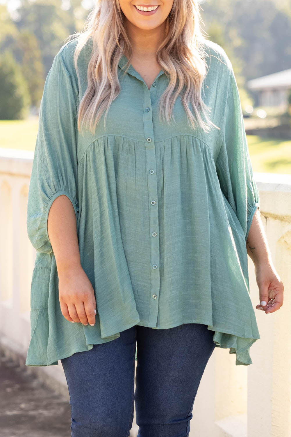 "Ivy" Curvy Top